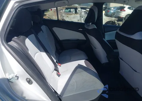 2017 Toyota Prius Three z USA, uszkodzony, nr VIN JTDKARFUXH3047079